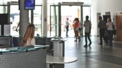 corporate helpdesk customer service
